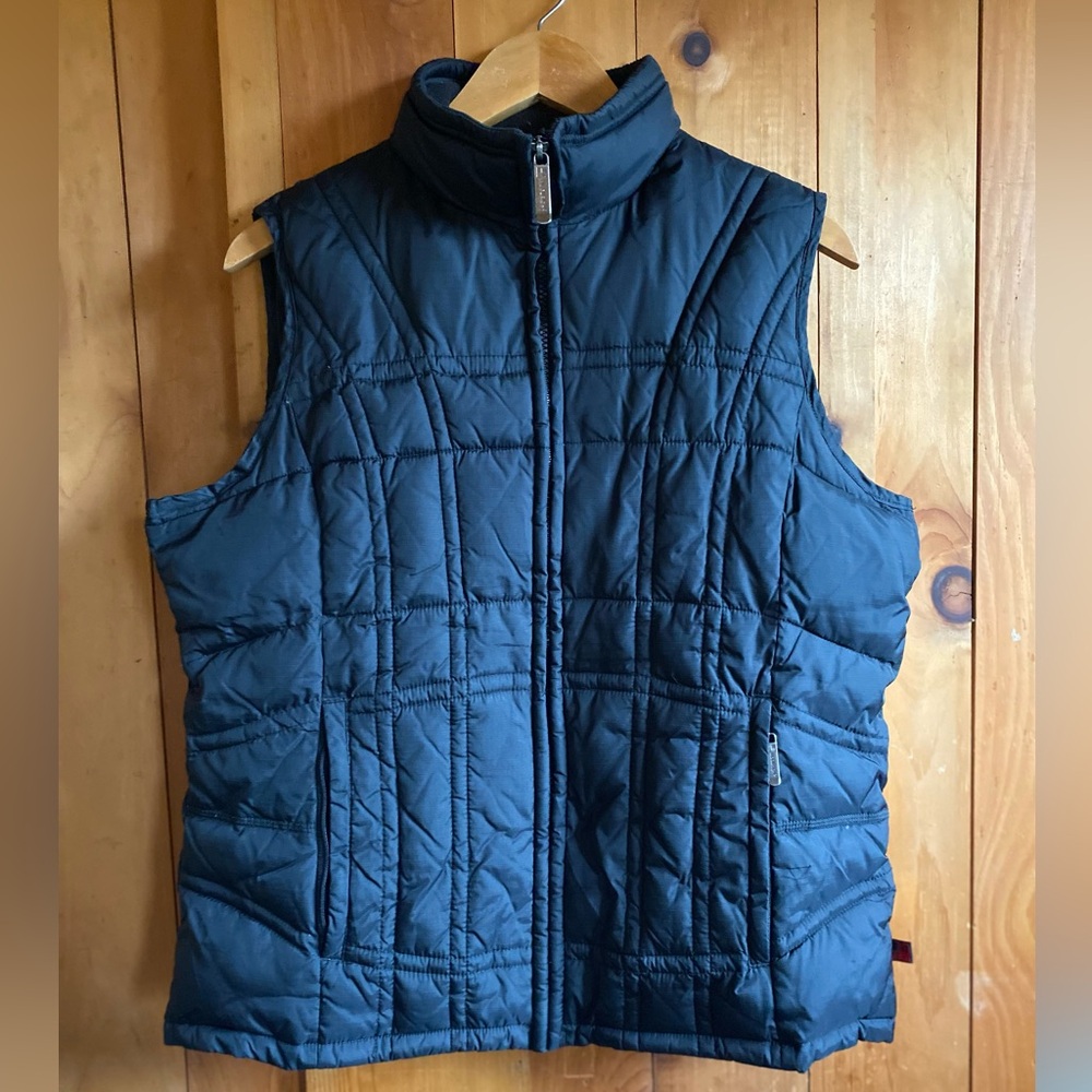 Woolrich Women's Black Quilted Vest - Size L